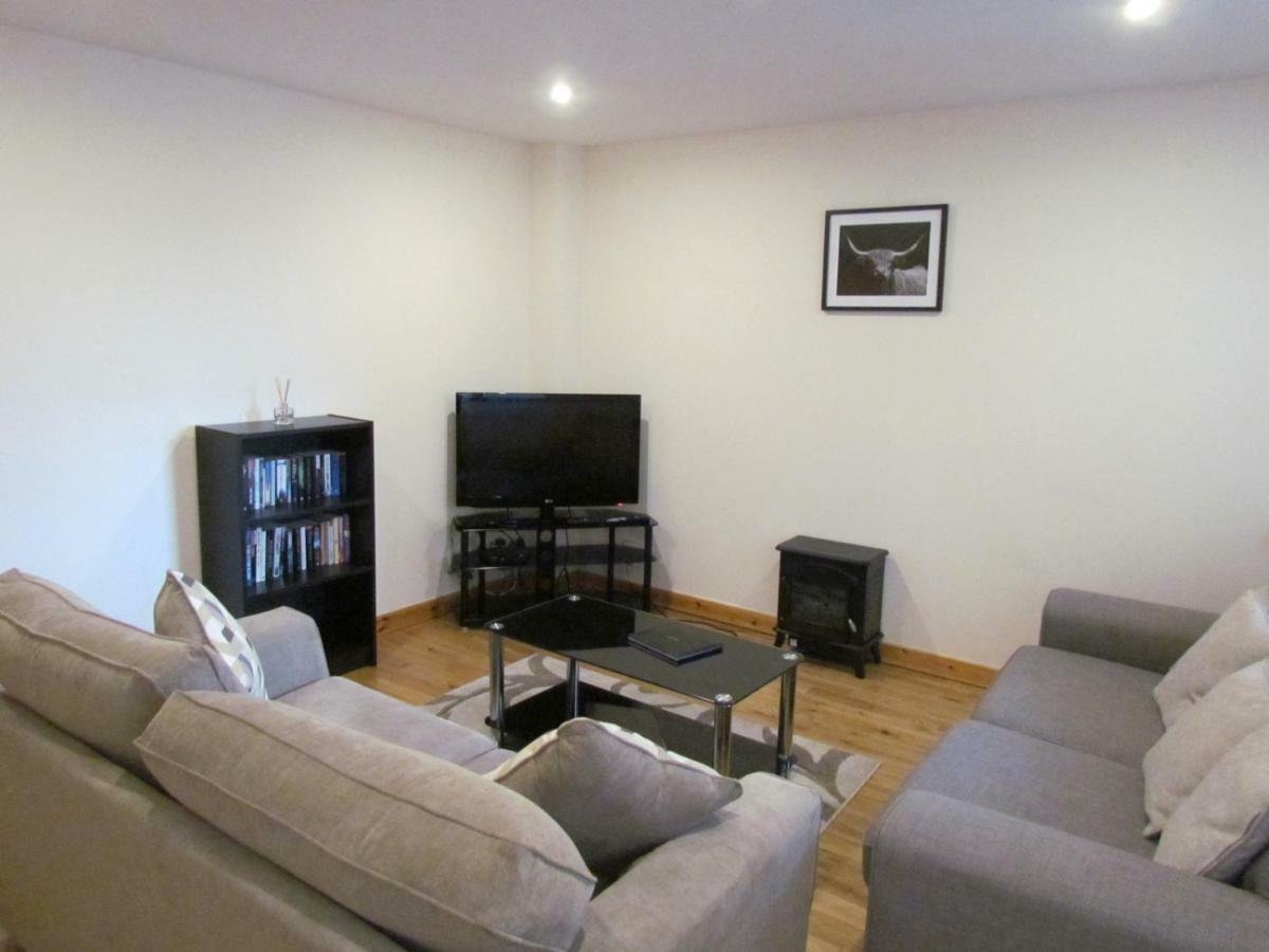 Farraline Court Apartamento Inverness Exterior foto